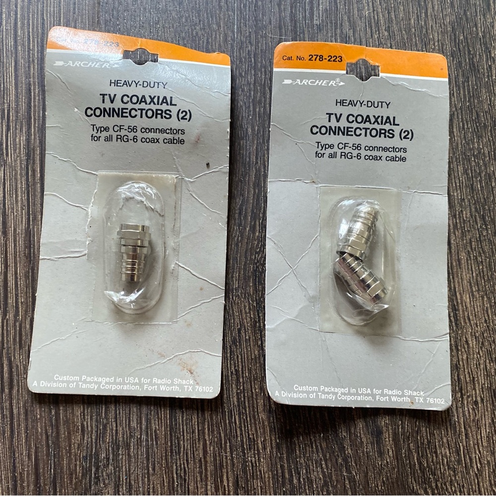LOT OF 2 SEALED NEW PACK OF 2 ARCHER 278-222 TV COAXIAL CONNECTORS CF-59